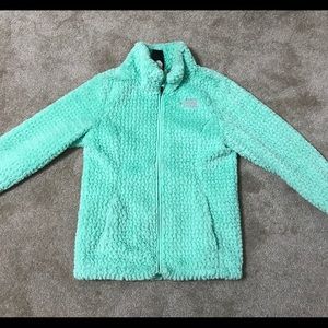 The north face jacket size girls medium. 10-12